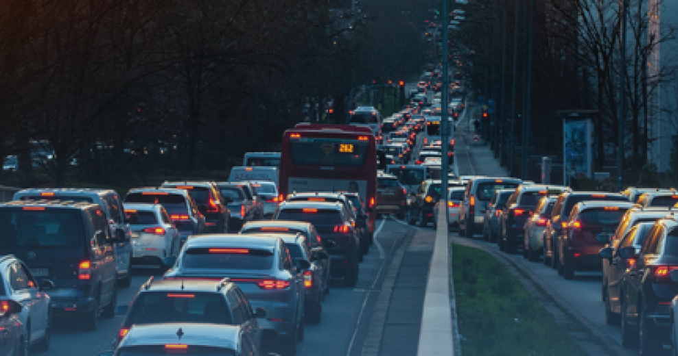 cars stuck in traffik
